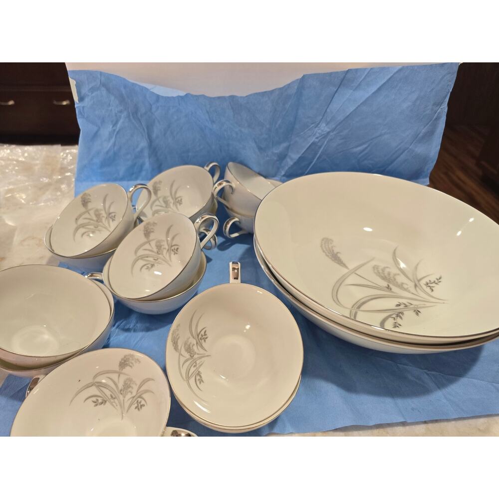 Wentworth Japan China Silver Wreath Coffee Tea Cups Serving Bowls Replacement